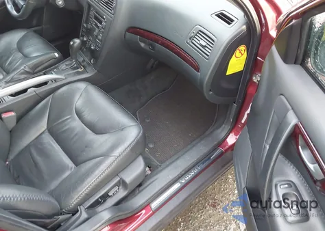 2004 Volvo Xc70 2.5T z USA, uszkodzony, nr VIN YV1SZ59H741129576